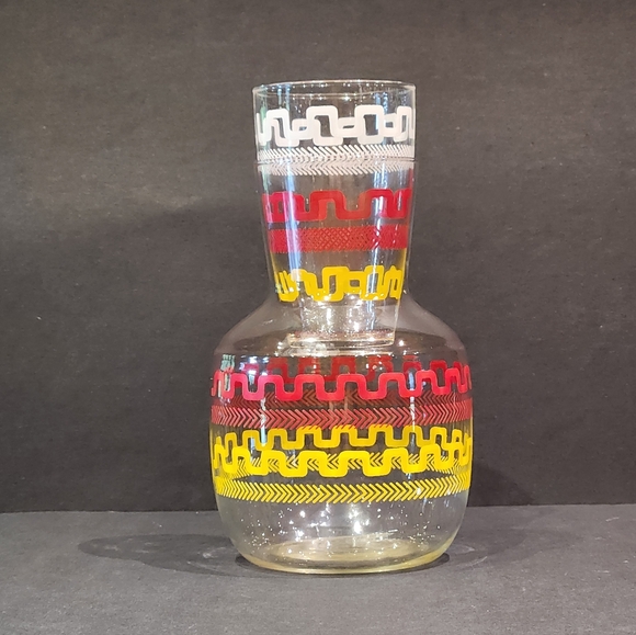 Vtg Libby Carafe/ tumbler. Aztec & retro design with matching drinking glass. - Picture 5 of 8